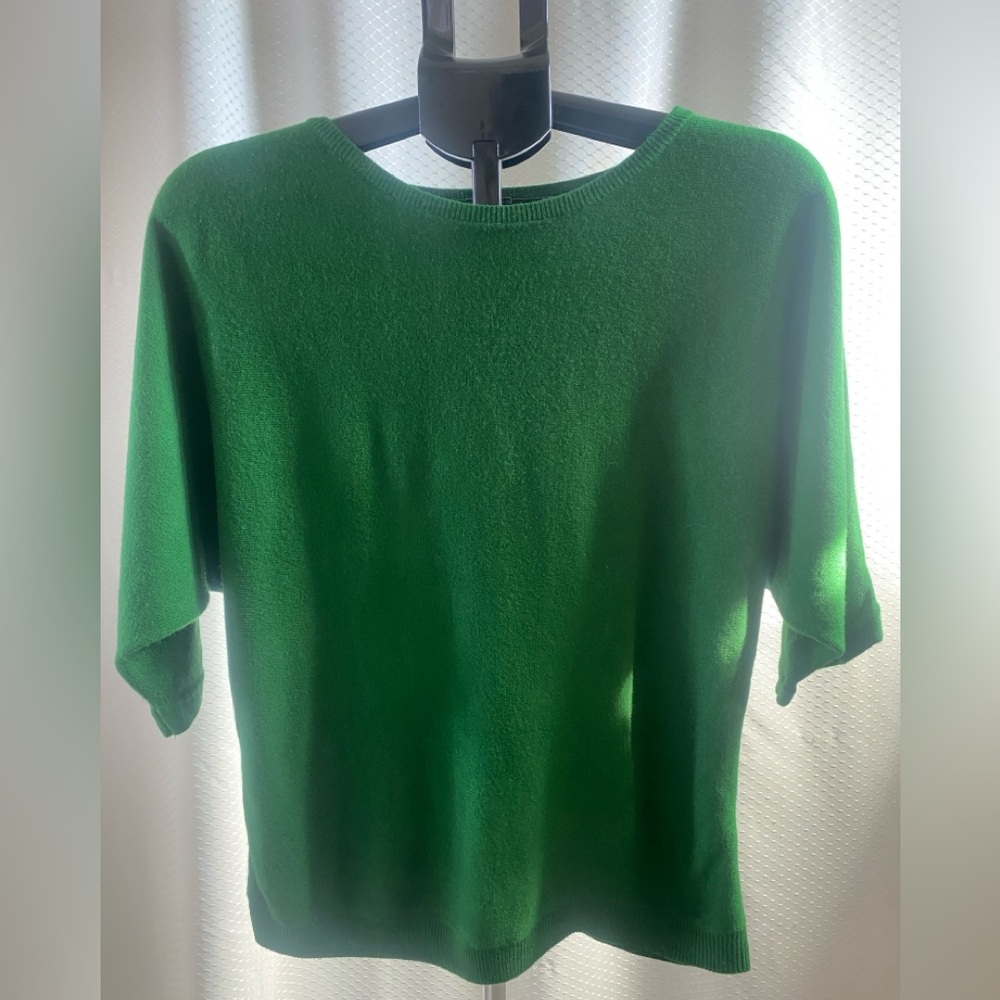 New York & Company Green Short Sleeve Top, Size S